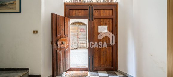 Apartamento de 3 habitaciónes en Palermo, Italy No. 45630 8