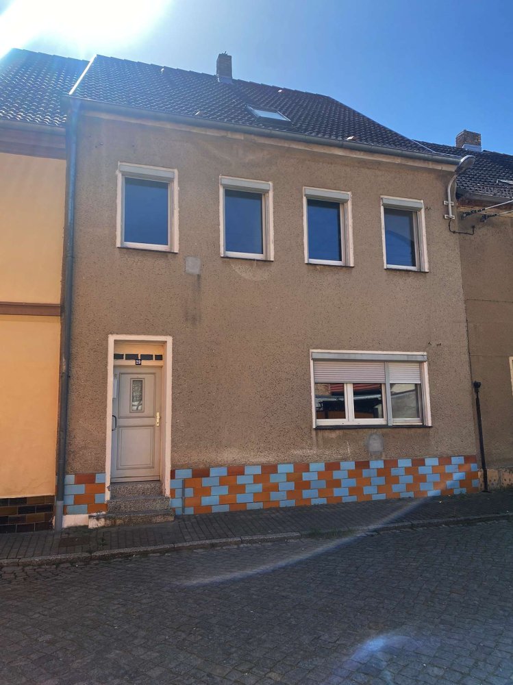 Таунхаус с 5 комнатами в Wittenberg, Германия № 315903