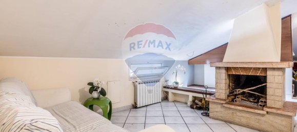 Квартира с 3 комнатами в Рим, Италия № 275598 19