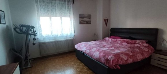 5 bedrooms Apartment in Udine, Italy No. 315435 8