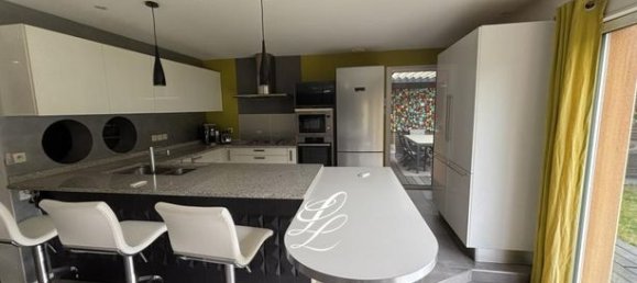 4 Schlafzimmer Haus in Le Mans, France, Nr. 313595 12