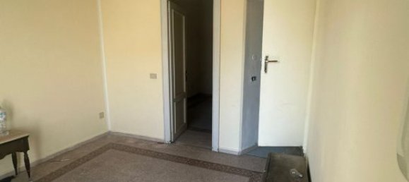 2 bedrooms Apartment in Palermo, Italy No. 71915 4