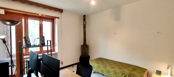 6 rooms House in Turin, Italy No. 47994 11