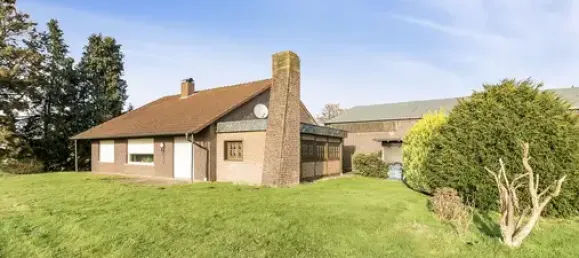 Коммерческая недвижимость с 4 комнатами в Косфельд, Германия № 143160 4