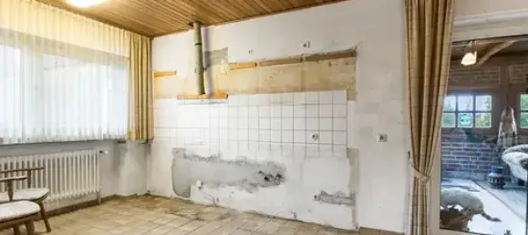 Коммерческая недвижимость с 4 комнатами в Косфельд, Германия № 143160 14