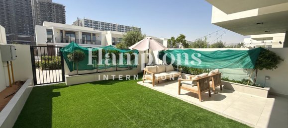 3 bedrooms Townhouse for rent in Town Square, Dubai, UAE № 196752 3