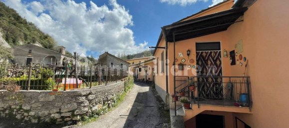 4 bedrooms House in Arpino, Italy No. 53658 47