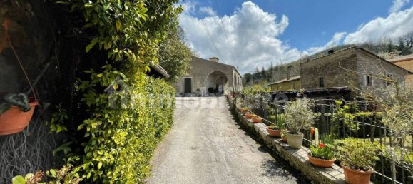 4 bedrooms House in Arpino, Italy No. 53658 43