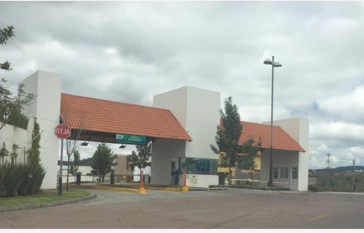 Casa de 3 dormitorios en Naucalpan de Juárez, Mexico No. 207613