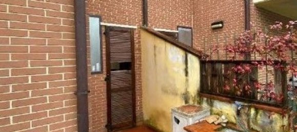 5 rooms House in Arezzo, Italy No. 43926 10