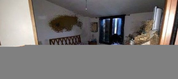 5 rooms House in Arezzo, Italy No. 43926 2