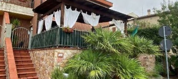 5 rooms House in Arezzo, Italy No. 43926 6