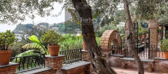 22 rooms Villa in Taormina, Italy No. 274948 12