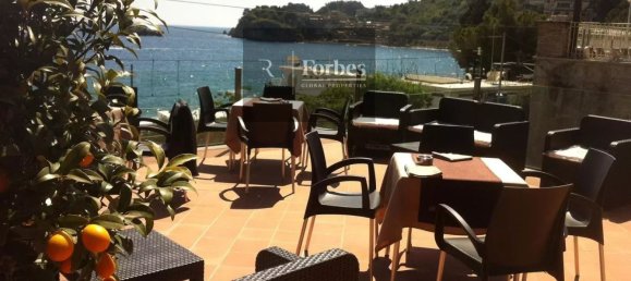 22 rooms Villa in Taormina, Italy No. 274948 18