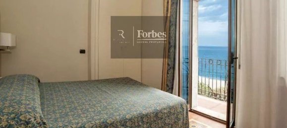 22 rooms Villa in Taormina, Italy No. 274948 8