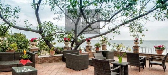 22 rooms Villa in Taormina, Italy No. 274948 11