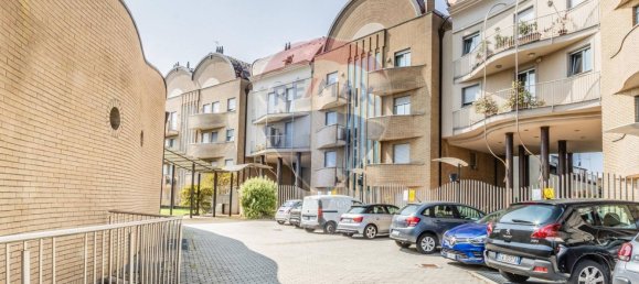 Duplex T2 em Legnano, Italy N.º 58089 3