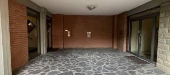 5 rooms Apartment in Modena, Italy No. 137975 28