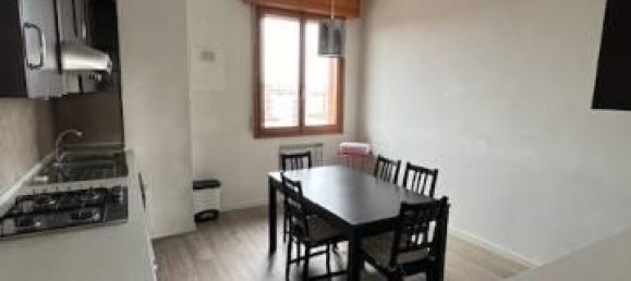 5 rooms Apartment in Modena, Italy No. 137975 12