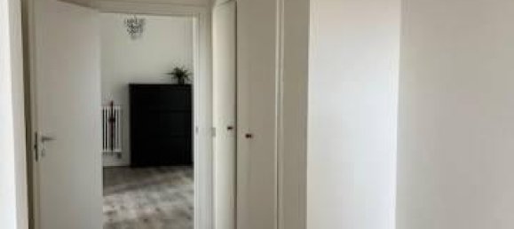 5 rooms Apartment in Modena, Italy No. 137975 25