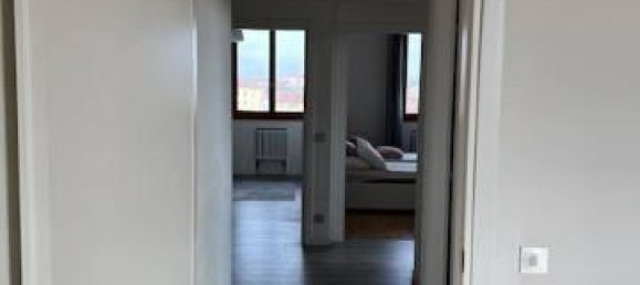 5 rooms Apartment in Modena, Italy No. 137975 24