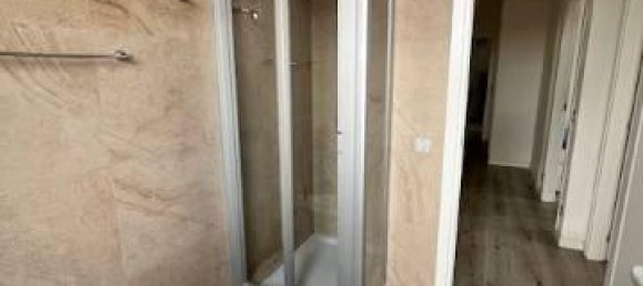 5 rooms Apartment in Modena, Italy No. 137975 20