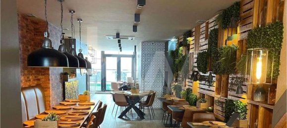 164m² Commercial property in Lisbon, Portugal No. 89287 2