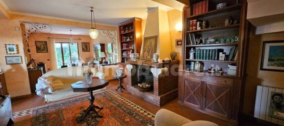 Вилла с 3 спальнями в Реджо Калабрия, Италия № 155907 16