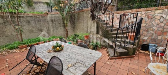 Вилла с 3 спальнями в Реджо Калабрия, Италия № 155907 45