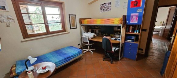 Вилла с 3 спальнями в Реджо Калабрия, Италия № 155907 19