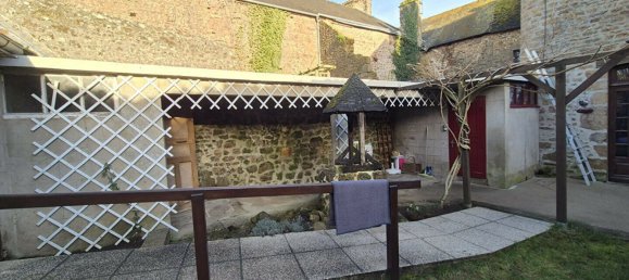 4 Schlafzimmer Haus in Mayenne, France, Nr. 357947 2