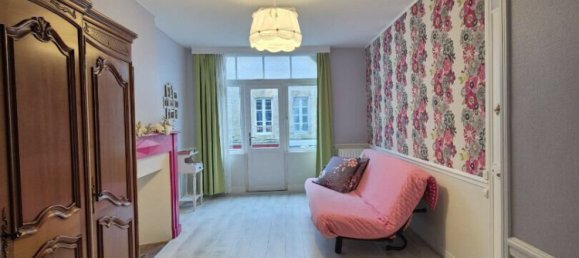 4 Schlafzimmer Haus in Mayenne, France, Nr. 357947 10