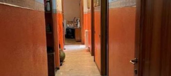 4 rooms Apartment in Como, Italy No. 6193 2