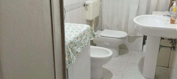 3 rooms Apartment in Trani, Italy No. 4805 30