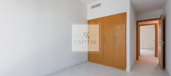 Вилла с 3 спальнями в Dubai Land, ОАЭ № 51618 13