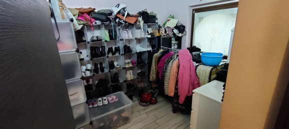 3 bedrooms Apartment in Moncalieri, Italy No. 55449 6