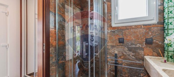 4 bedrooms House in Loures, Portugal No. 175035 14