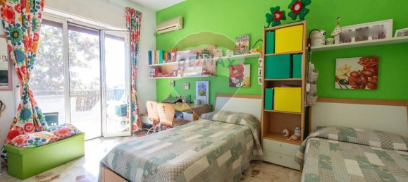 Apartamento de 3 dormitorios en Sant'Agata li Battiati, Italy No. 127391 6