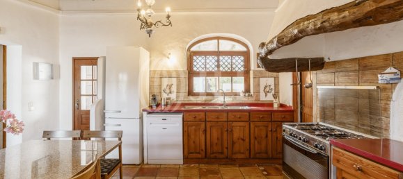 Вилла с 14 спальнями в Лоле, Португалия № 99368 32