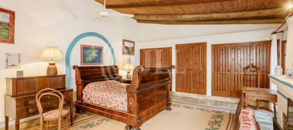 Вилла с 14 спальнями в Лоле, Португалия № 99368 26