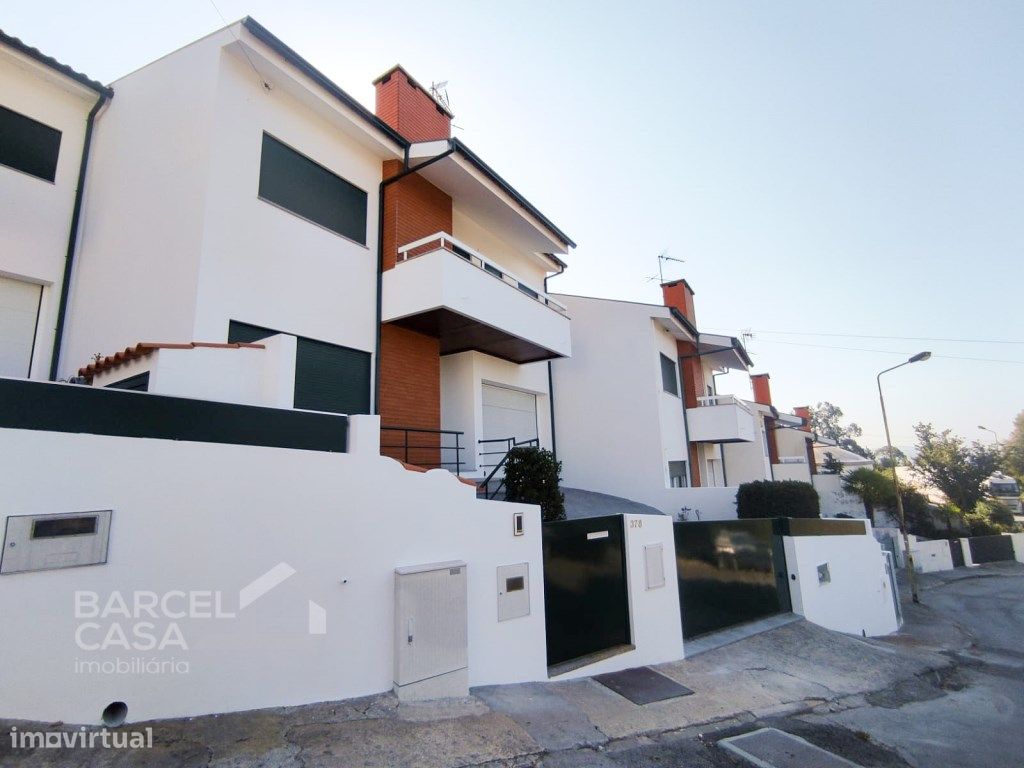 Casa de 4 dormitorios en Barcelos, Portugal No. 241984