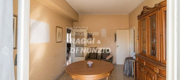 5 bedrooms Apartment in Rome, Italy No. 321197 10