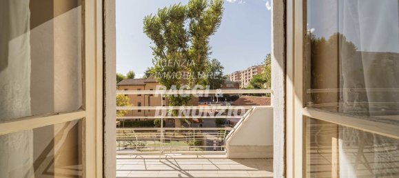 5 bedrooms Apartment in Rome, Italy No. 321197 13