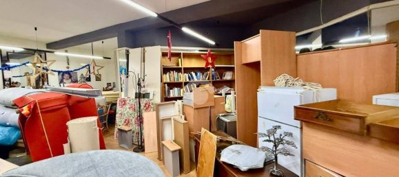 Imóvel comercial de 1 divisão em Muggiò, Italy N.º 361428 2