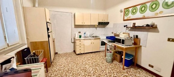 Imóvel comercial de 1 divisão em Muggiò, Italy N.º 361428 15