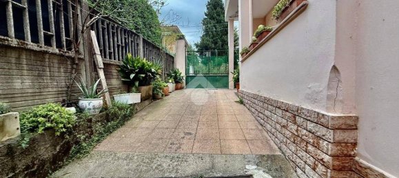 Imóvel comercial de 1 divisão em Muggiò, Italy N.º 361428 9