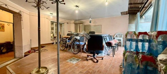 Imóvel comercial de 1 divisão em Muggiò, Italy N.º 361428 18