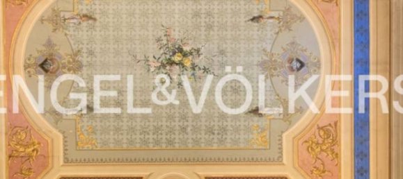 4 bedrooms Apartment in Florence, Italy No. 132718 16