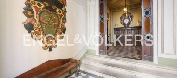 4 bedrooms Apartment in Florence, Italy No. 132718 14