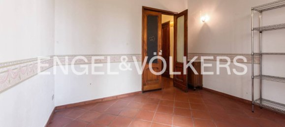 4 bedrooms Apartment in Florence, Italy No. 132718 6